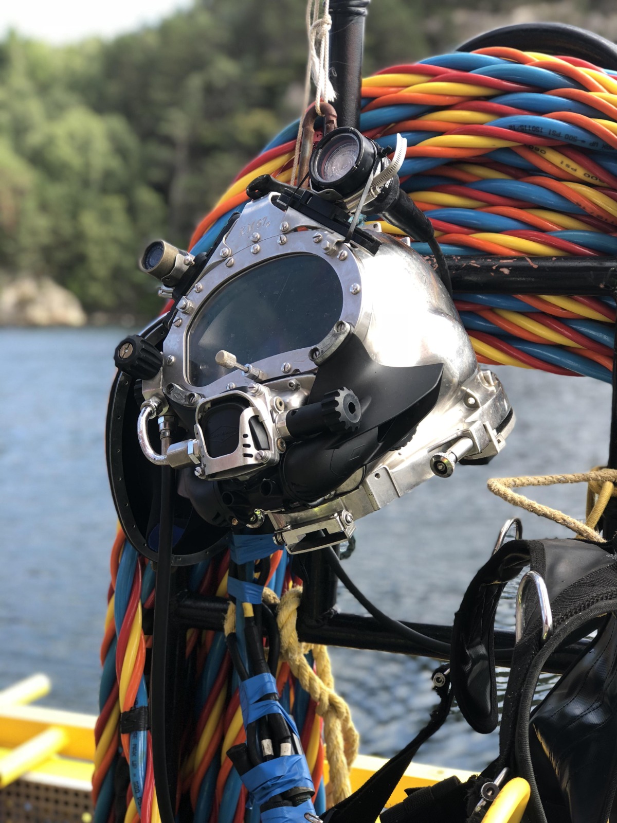 Diving Services